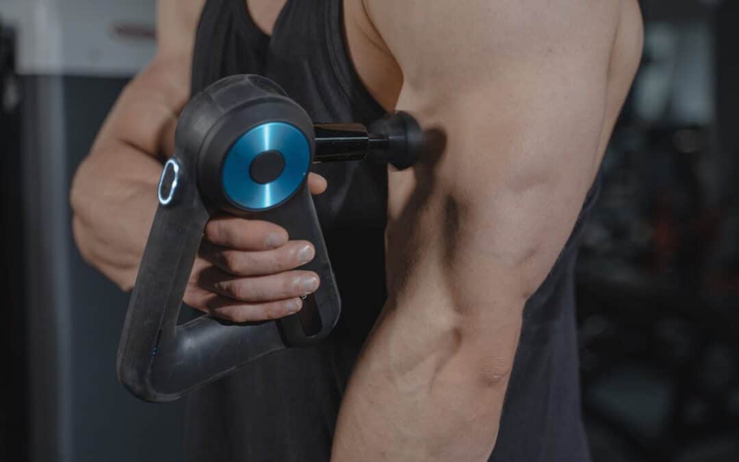 Pijn in de biceps: oorzaak, klachten en behandeling